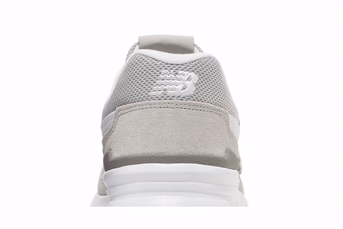 New Balance Women's 997H Beige Grey, view 8