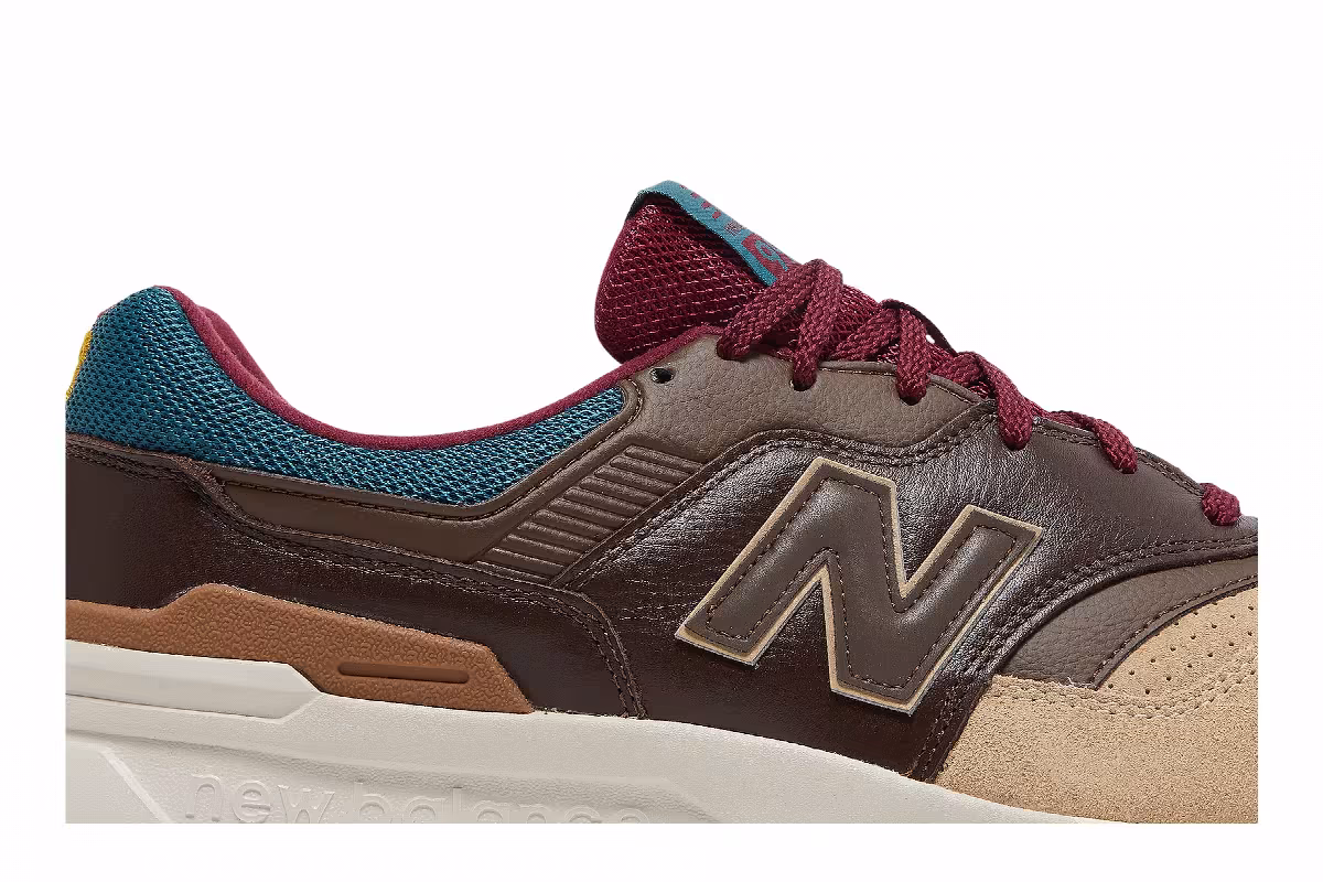 New Balance 997H Brown, view 3
