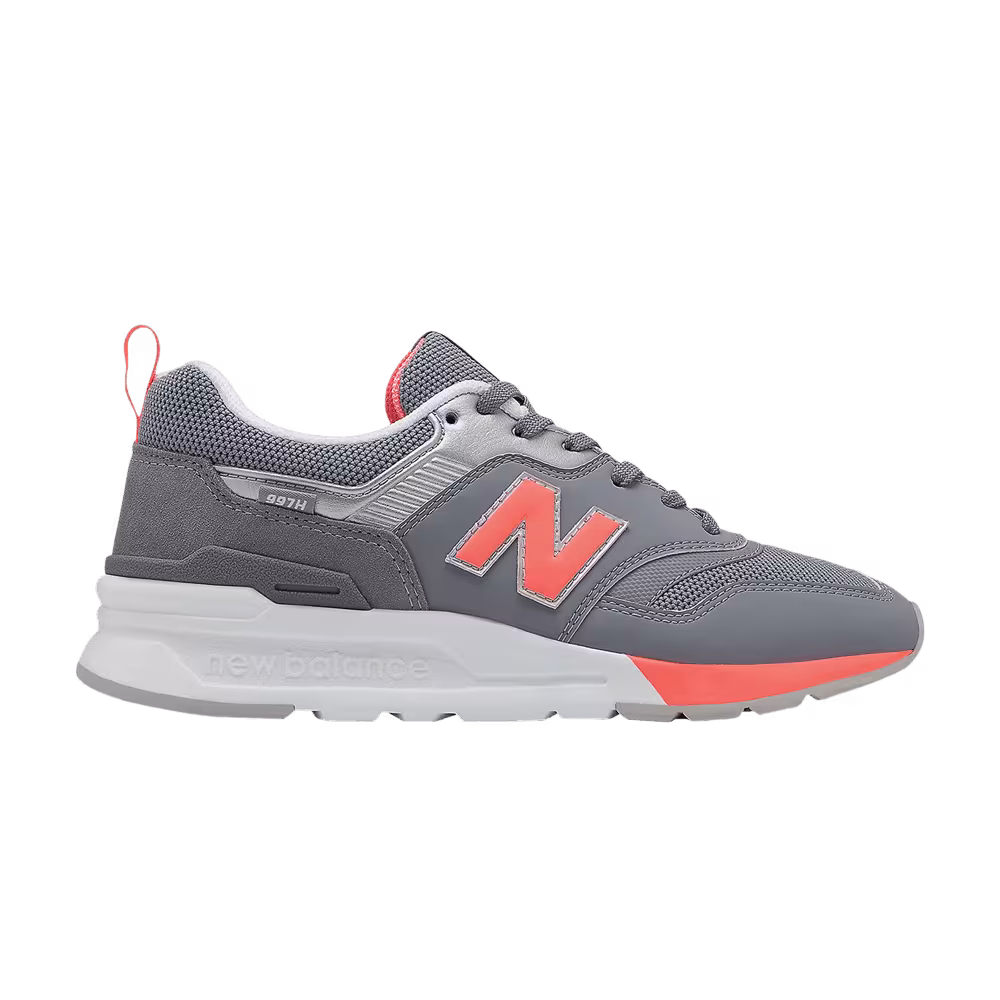 New Balance Women's 997H Grey Pink