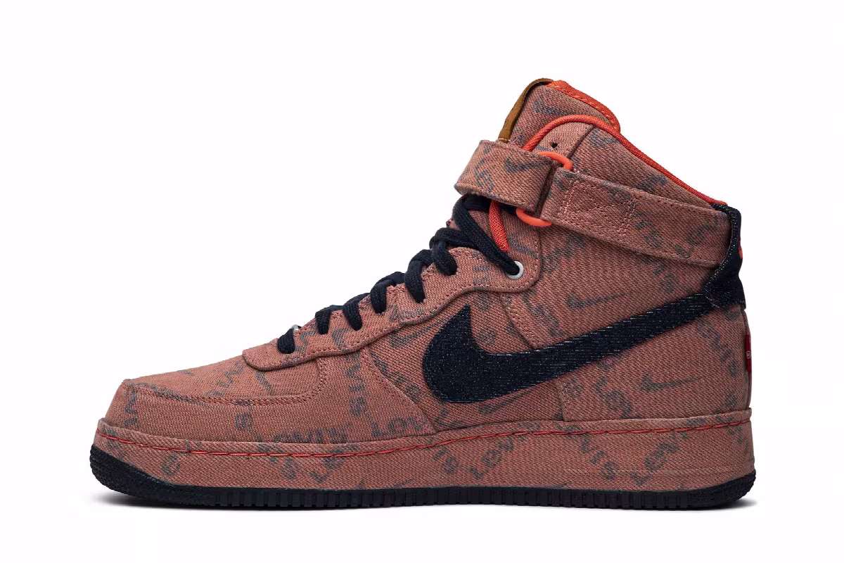 Levi's x Nike By You x Air Force 1 High Exclusive Denim, view 4