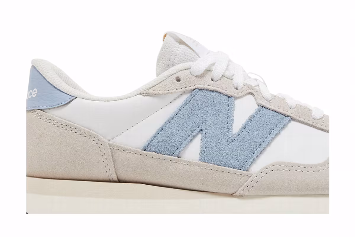 New Balance Women's 237 White Blue, view 3