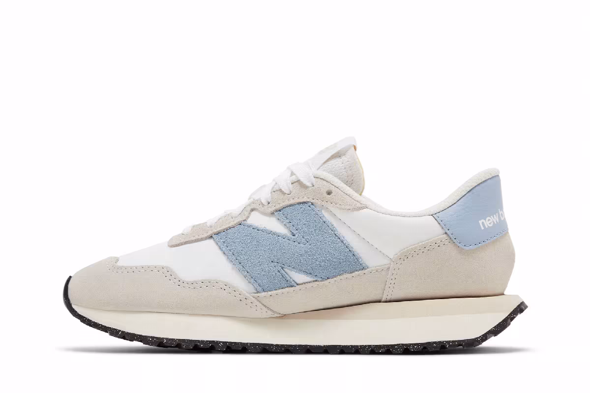 New Balance Women's 237 White Blue, view 4
