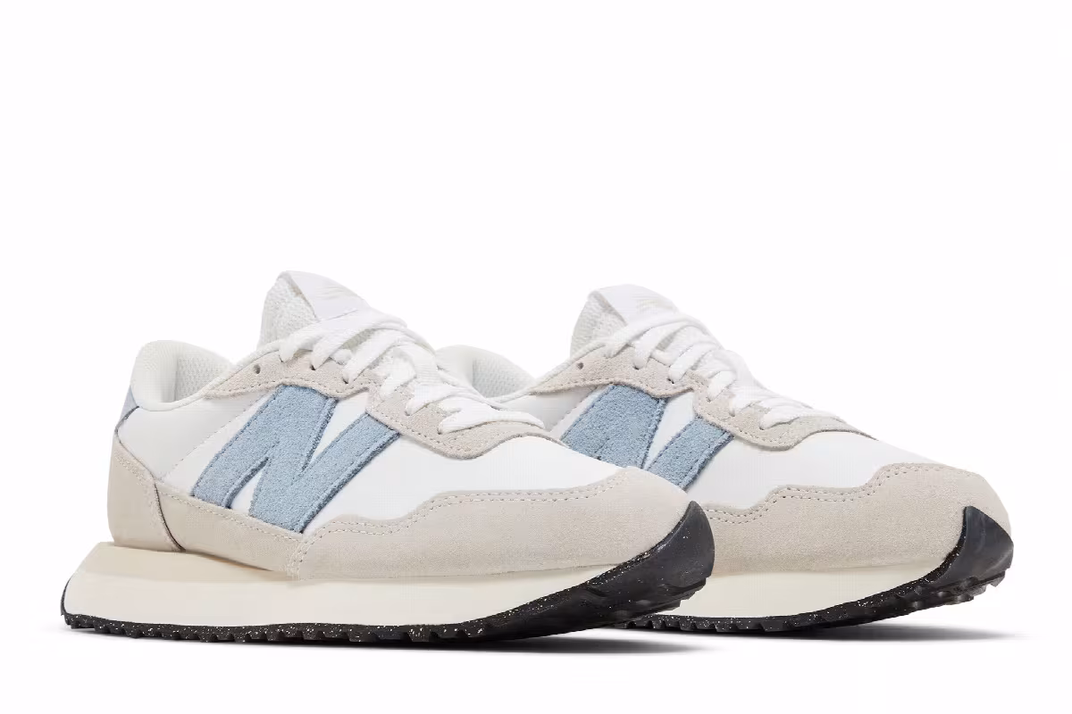 New Balance Women's 237 White Blue, view 9