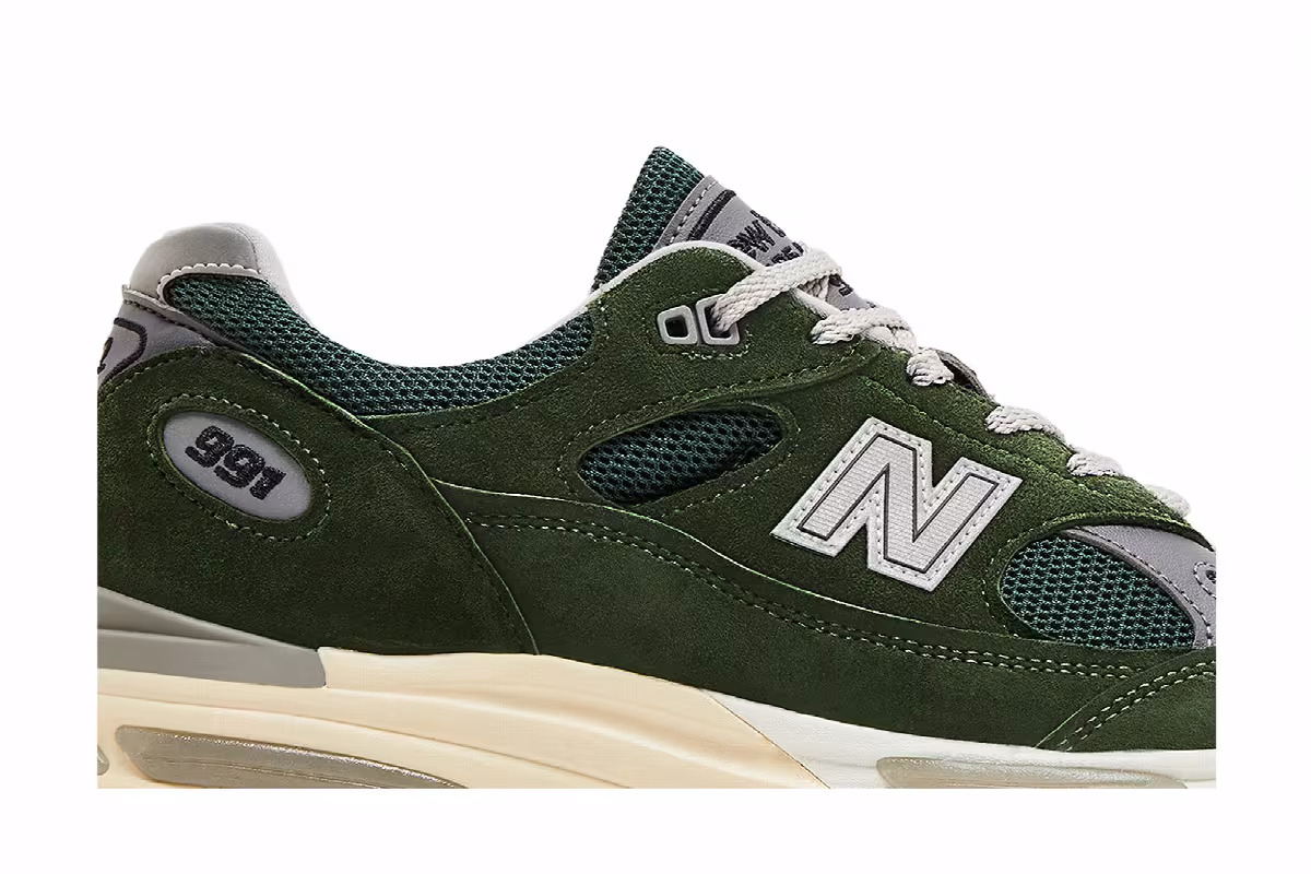 New Balance 991v2 Made in England Kombu, view 3