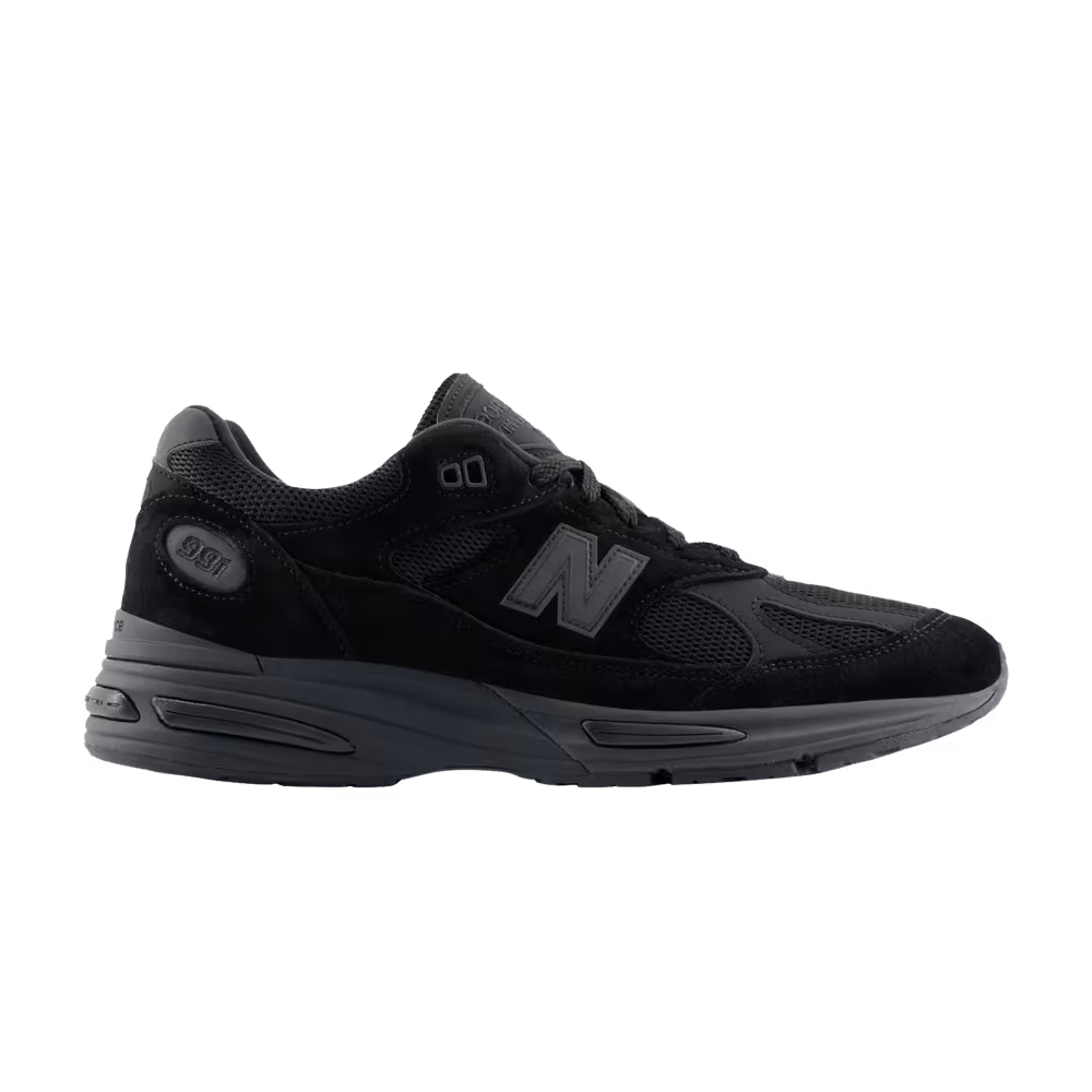 New Balance 991v2 Made in England Triple Black