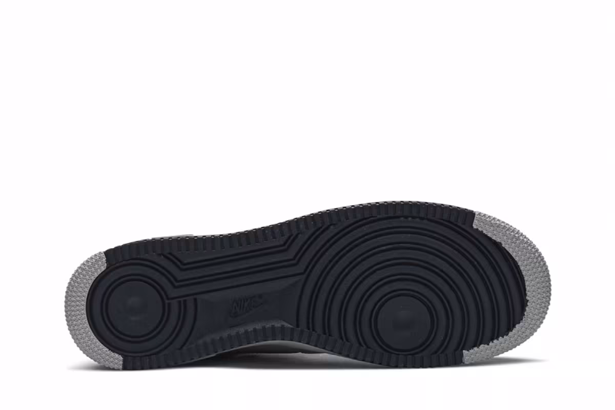 Nike Air Force 1 Low Wolf Grey Obsidian, view 5