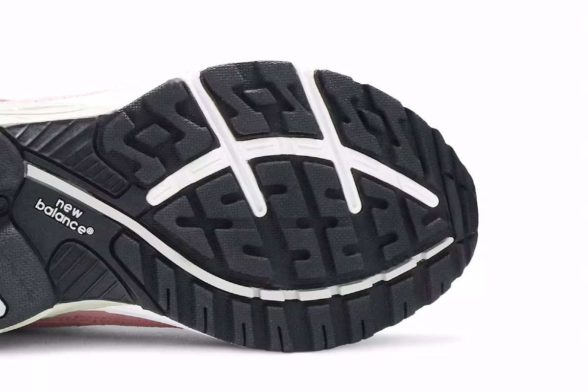 New Balance Women's 993, view 6