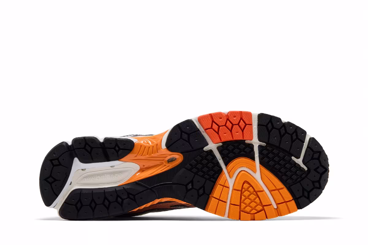 Aimé Leon Dore x New Balance 860v2 White Orange, view 5