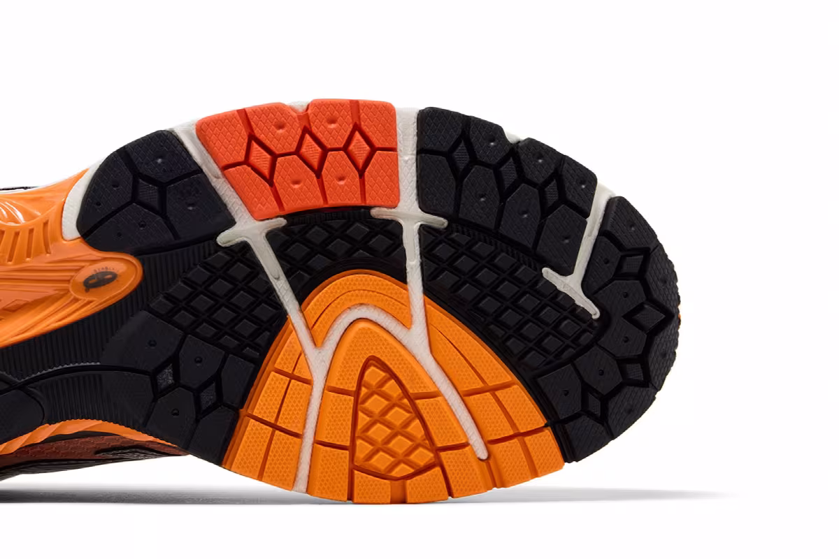 Aimé Leon Dore x New Balance 860v2 White Orange, view 6