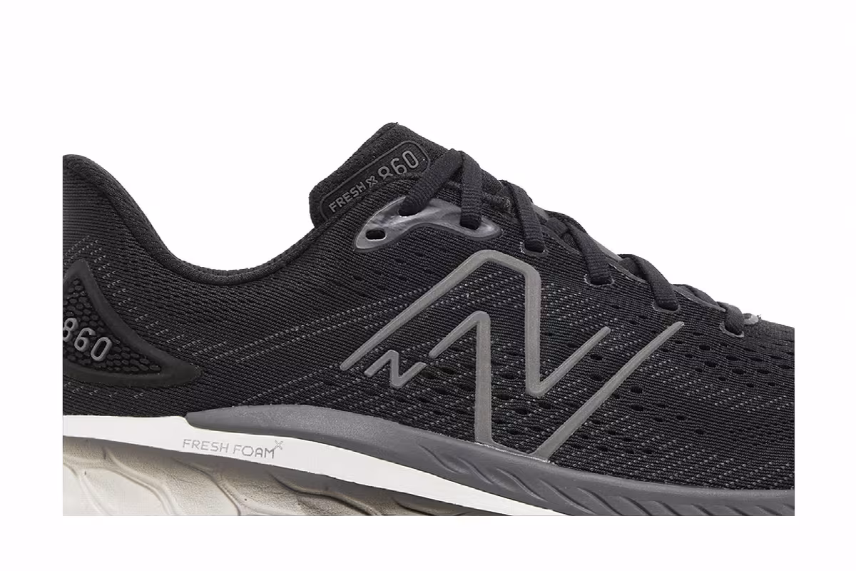 New Balance Fresh Foam X 860v13 2E Wide Black Magnet, view 3