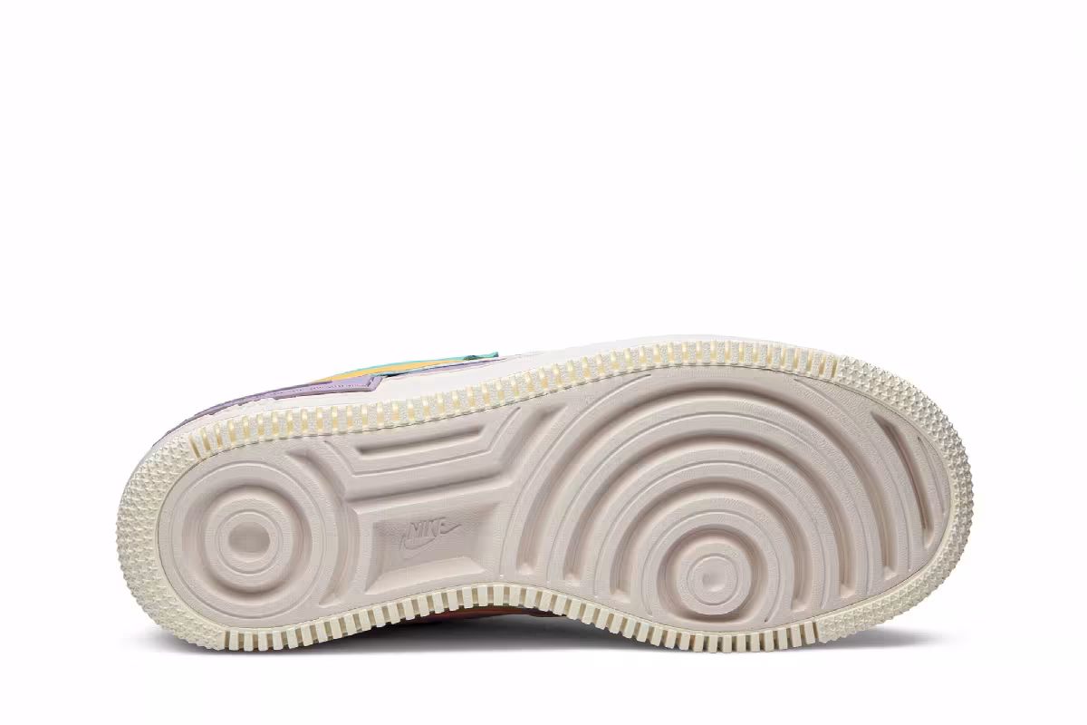 Nike Women's Air Force 1 Shadow Pale Ivory, view 5