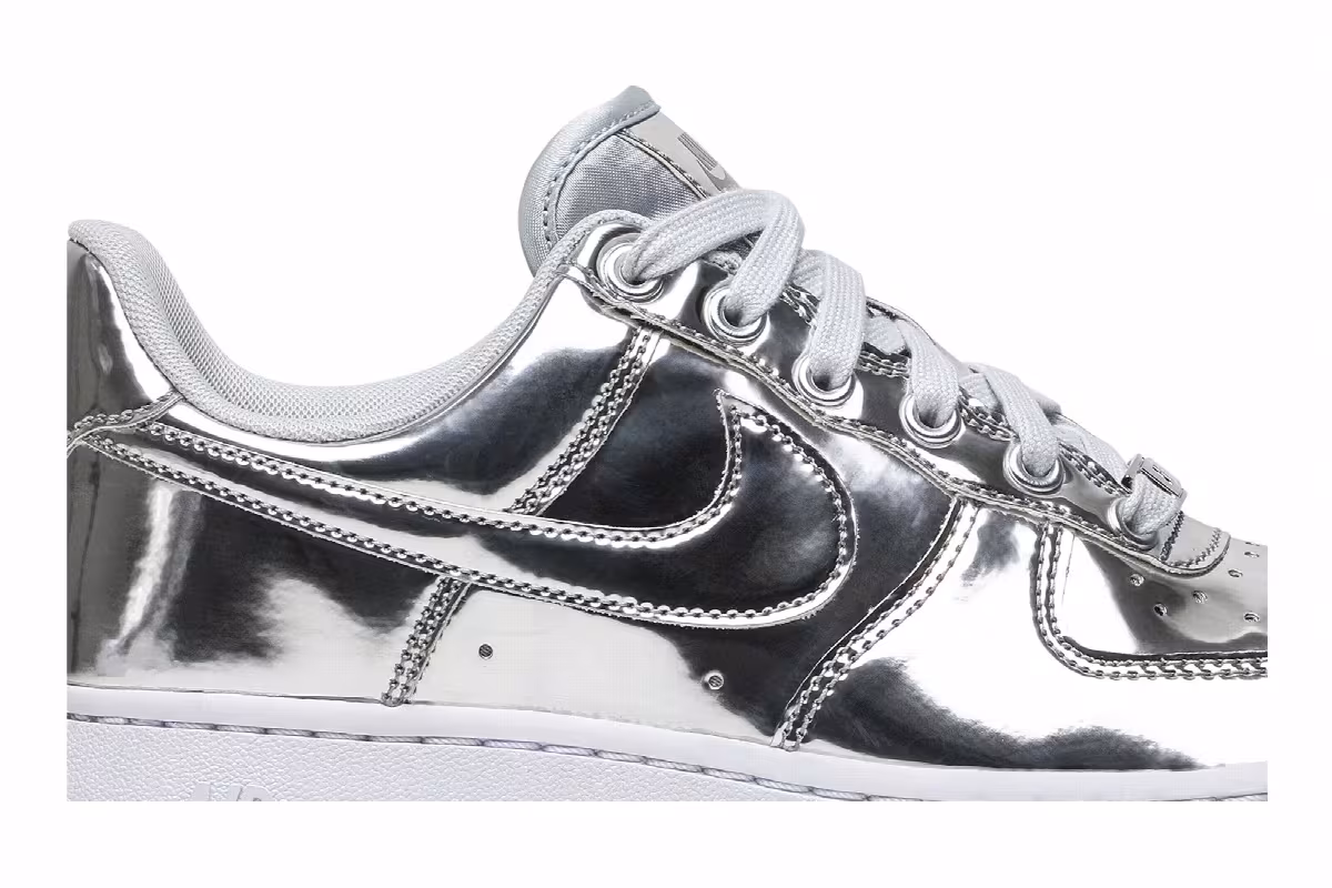 Nike Women's Air Force 1 SP Liquid Metal - Chrome, view 3