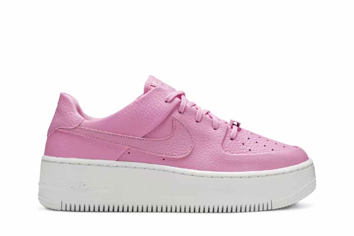 Nike Women's Air Force 1 Sage Low Psychic Pink, view 2