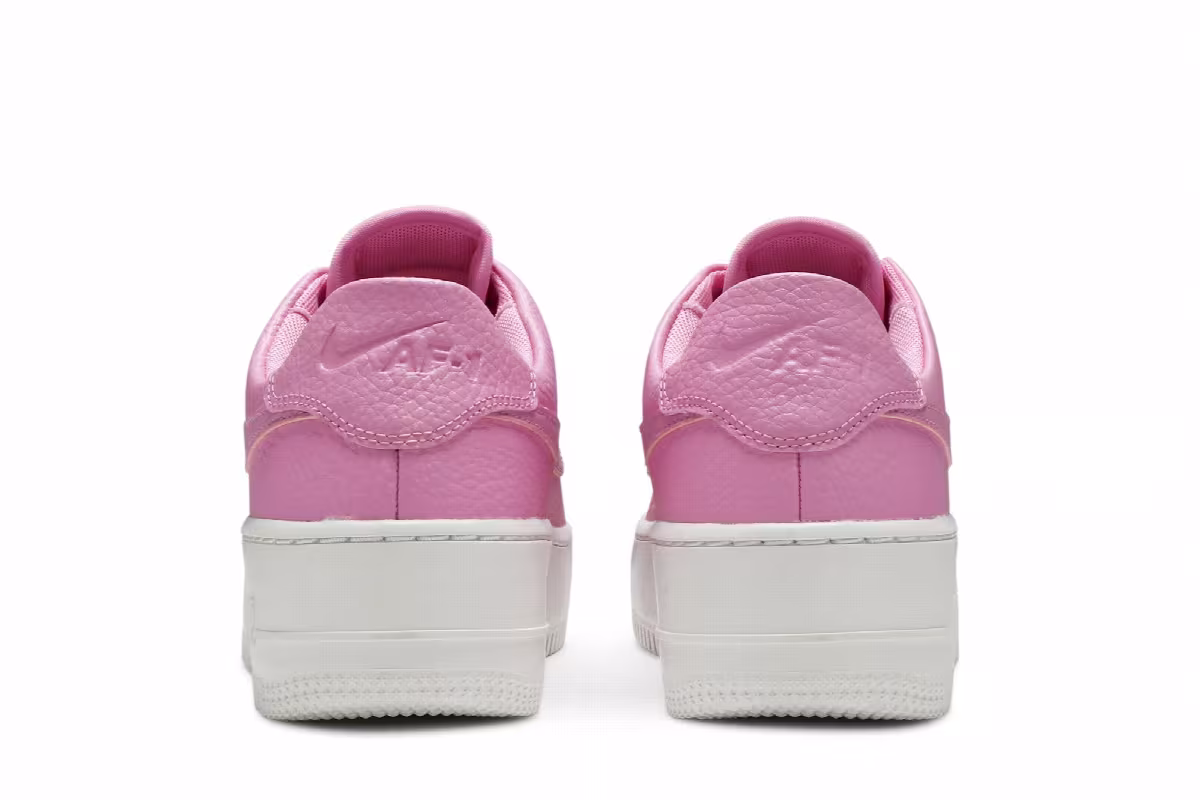 Nike Women's Air Force 1 Sage Low Psychic Pink, view 7