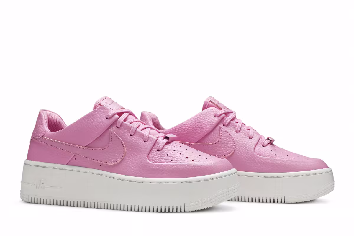 Nike Women's Air Force 1 Sage Low Psychic Pink, view 9