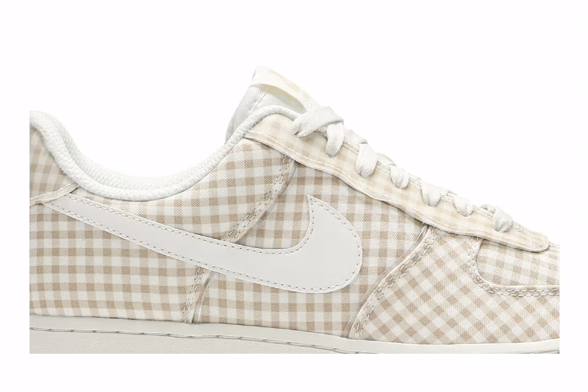 Nike Women's Air Force 1 Low QS Gingham Pack - Beige, view 3
