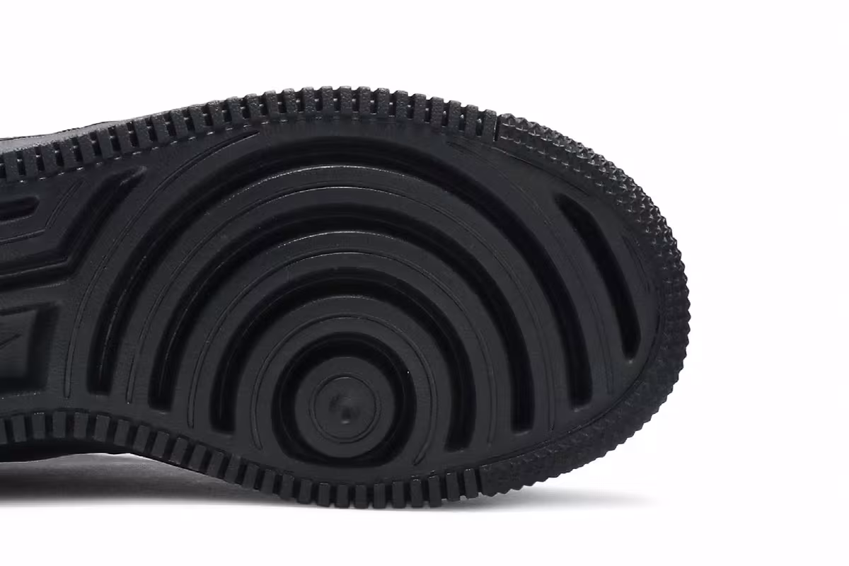 Nike Women's Air Force 1 Shadow Triple Black, view 6