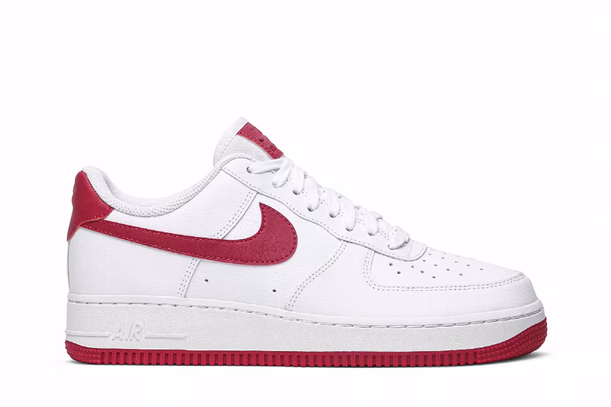 Nike Women's Air Force 1 07 Wild Cherry, view 2