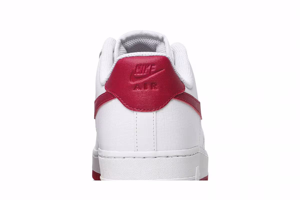 Nike Women's Air Force 1 07 Wild Cherry, view 8