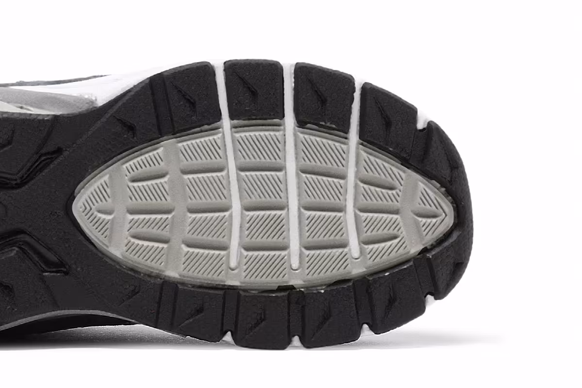 New Balance 990v5 Toddler Navy, view 6