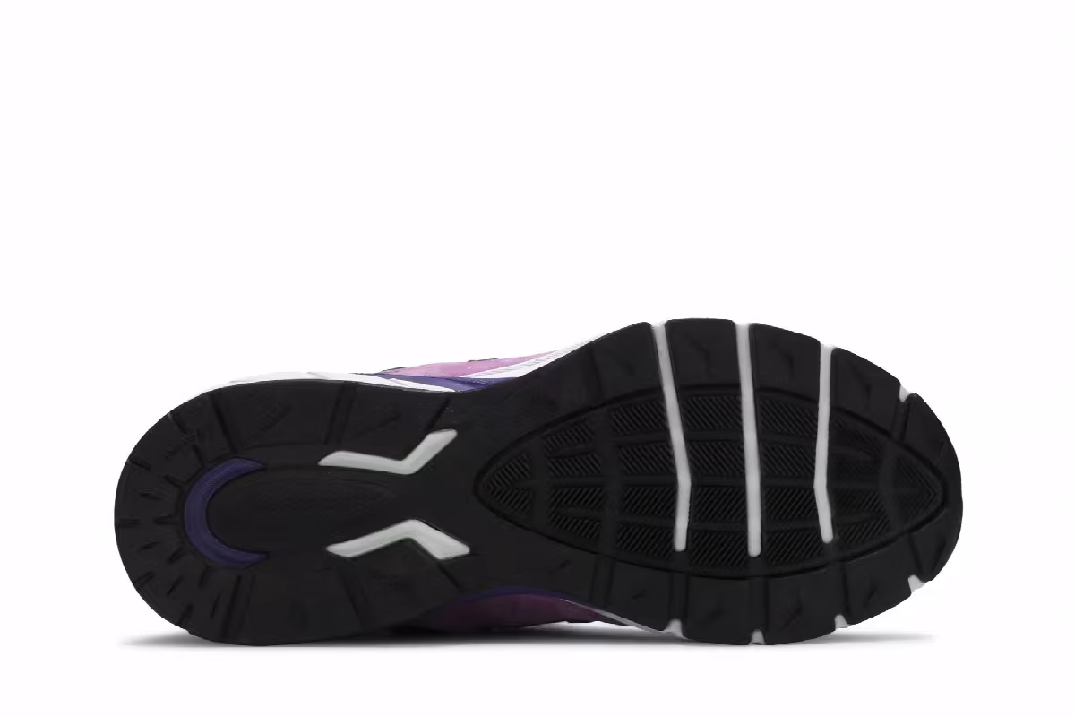 New Balance Women's 990v5 Made in USA Prism Purple Pink, view 5