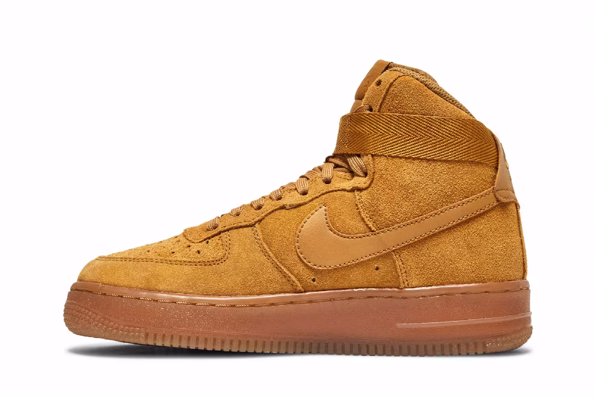 Nike Air Force 1 High LV8 3 GS Wheat, view 4