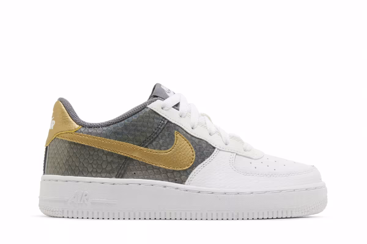 Nike Air Force 1 Low GS Gold Dragon, view 2