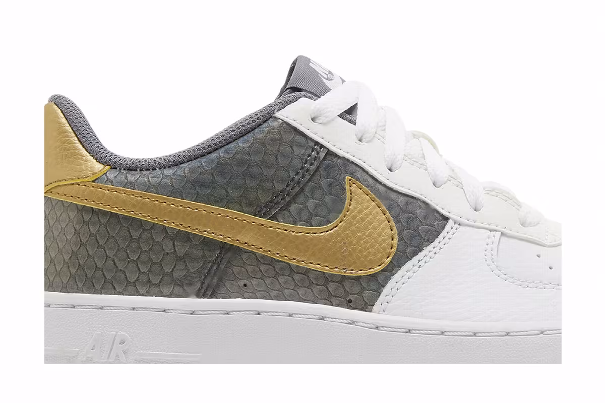 Nike Air Force 1 Low GS Gold Dragon, view 3
