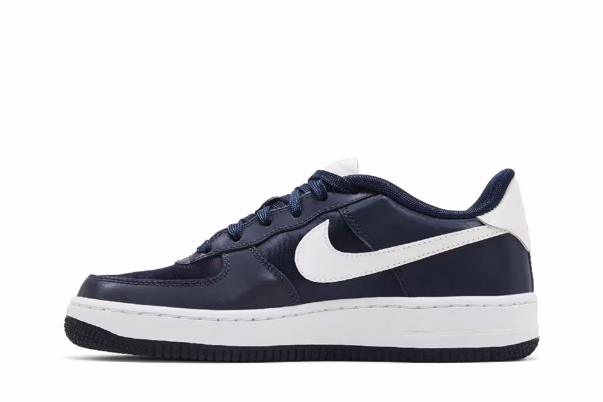 Nike Air Force 1 Low GS Valentines Day - Obsidian, view 4