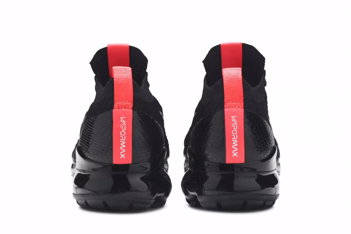 Nike Air VaporMax 3.0 Flash Crimson, view 7