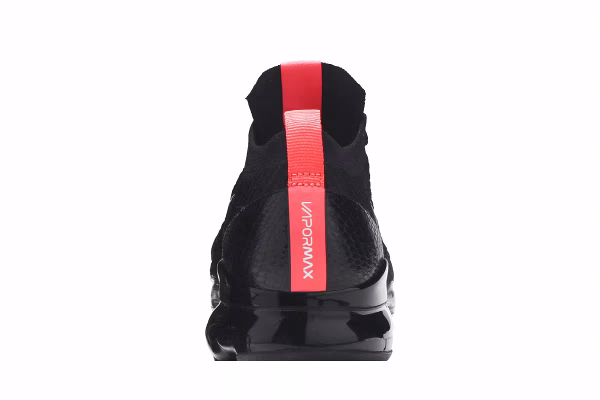 Nike Air VaporMax 3.0 Flash Crimson, view 8