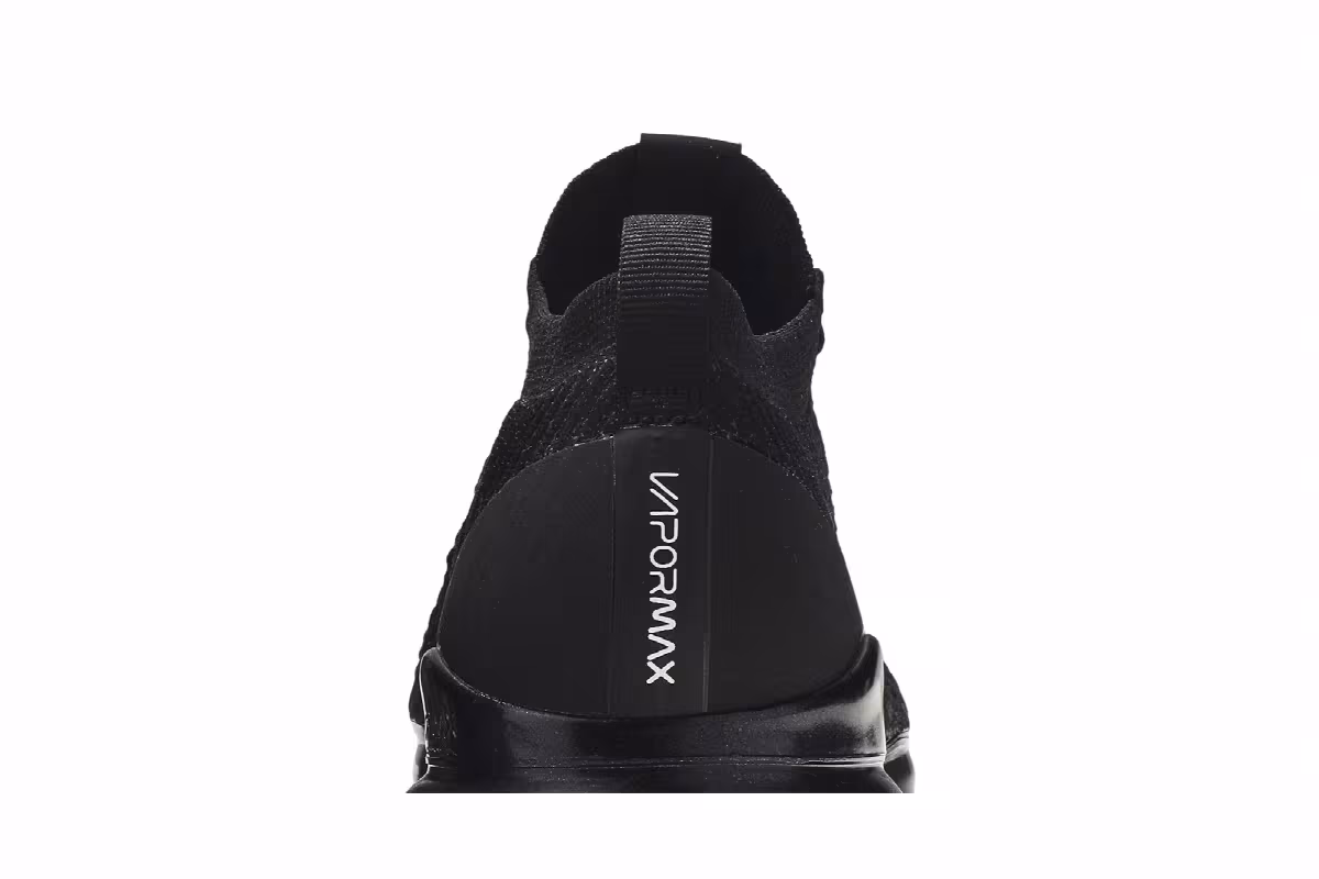 Nike Air VaporMax Flyknit 3 Triple Black, view 8