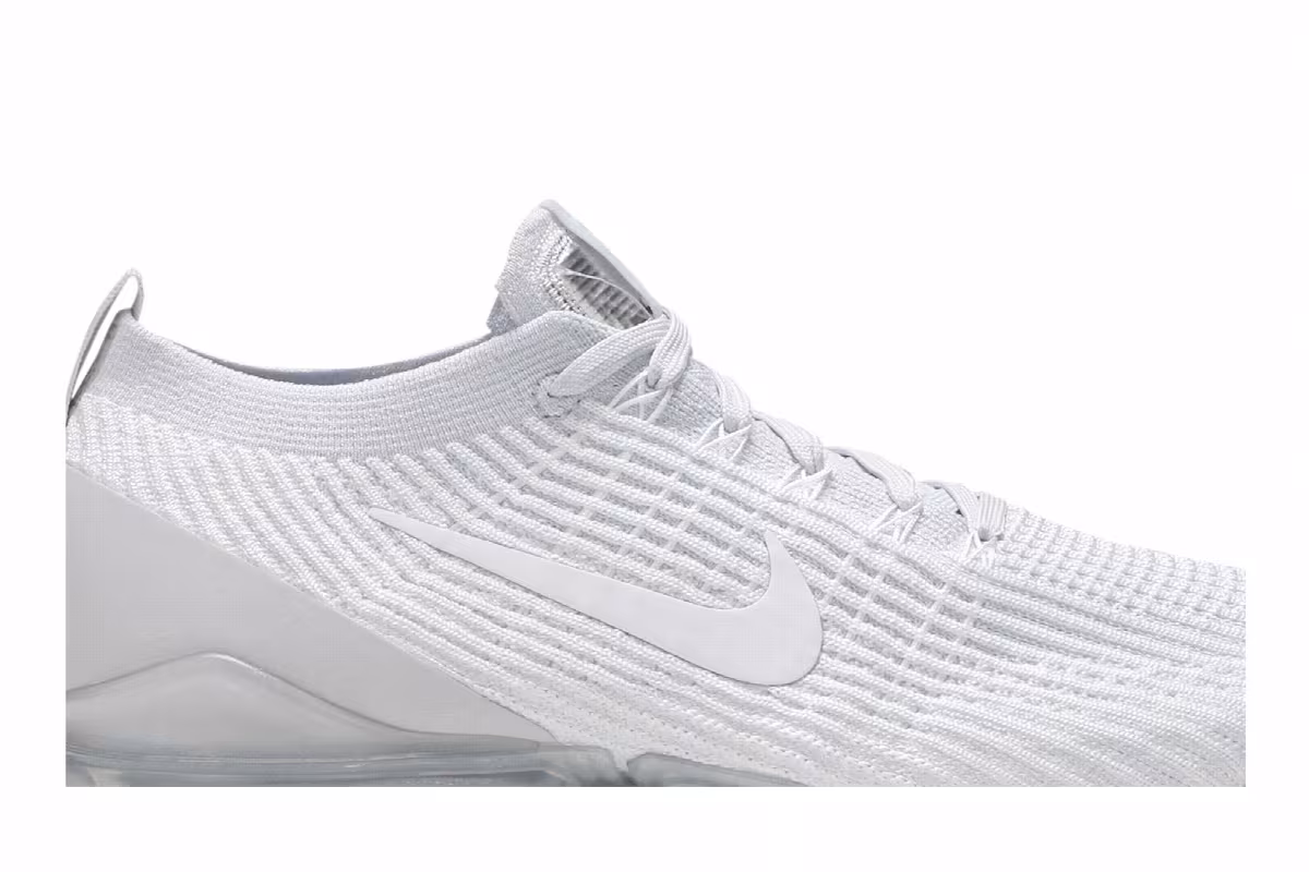Nike Air VaporMax Flyknit 3 Pure Platinum, view 3