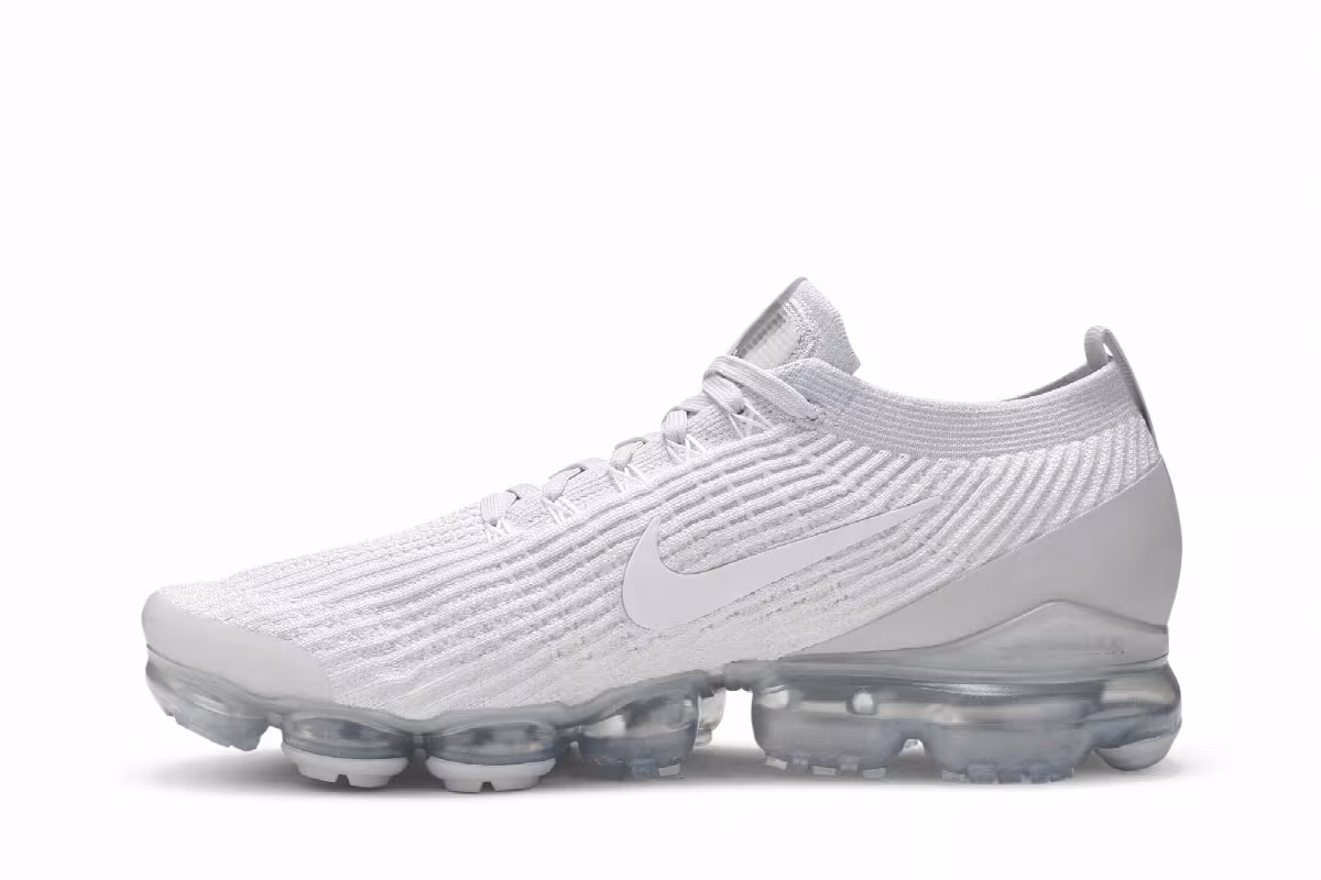 Nike Air VaporMax Flyknit 3 Pure Platinum, view 4