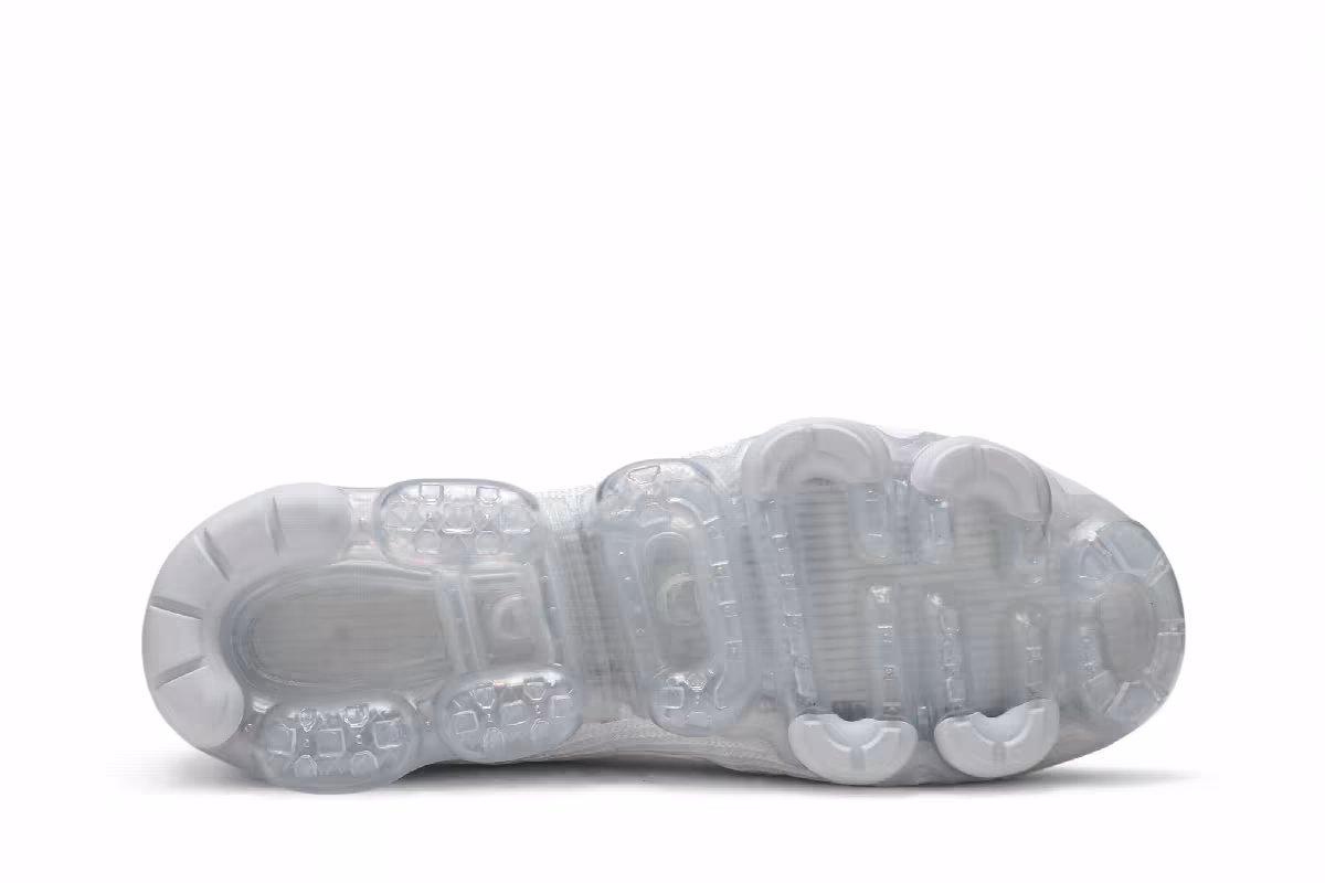 Nike Air VaporMax Flyknit 3 Pure Platinum, view 5