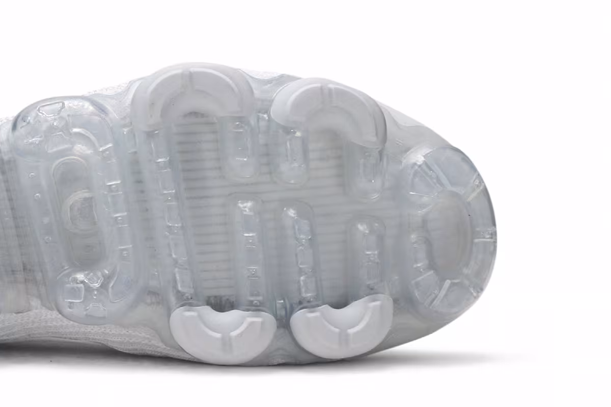 Nike Air VaporMax Flyknit 3 Pure Platinum, view 6
