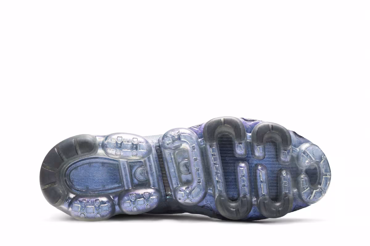 Nike Air VaporMax 2019 Throwback Future, view 5