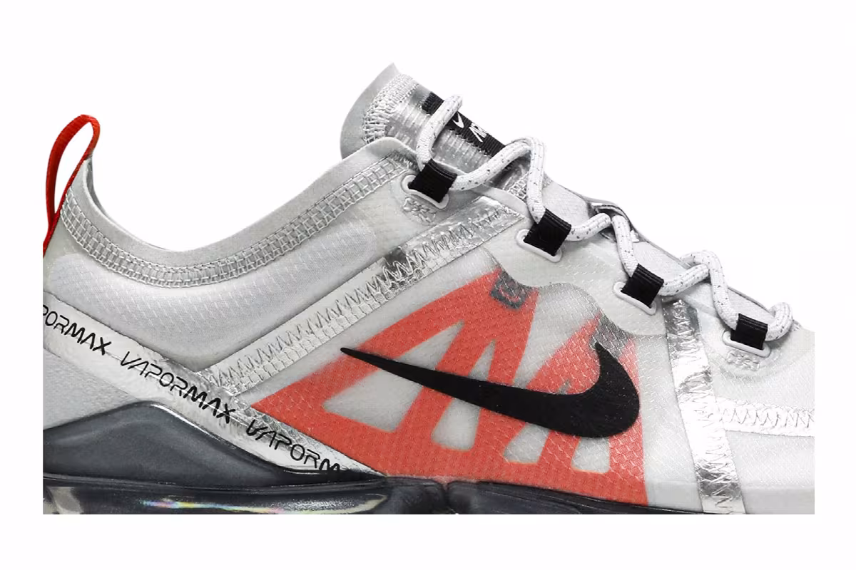 Nike Air VaporMax 2019 Platinum Orange, view 3