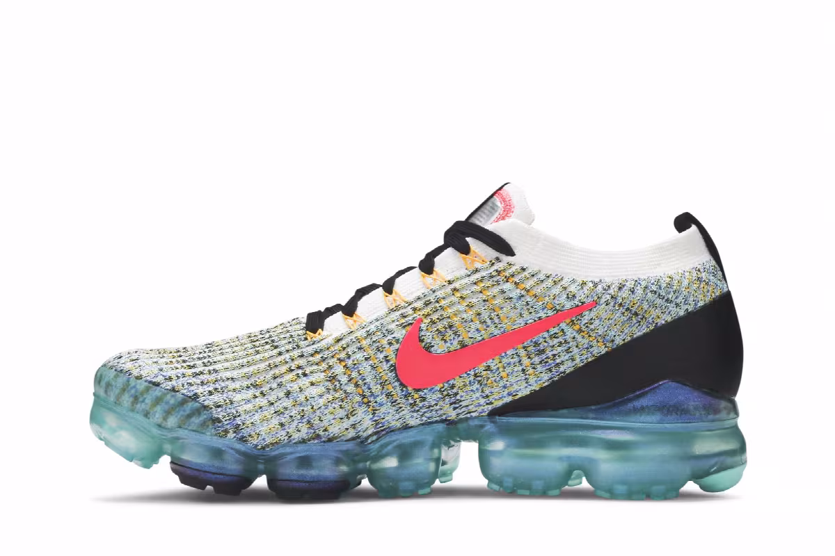 Nike Air VaporMax Flyknit 3 Turquoise Crimson, view 4