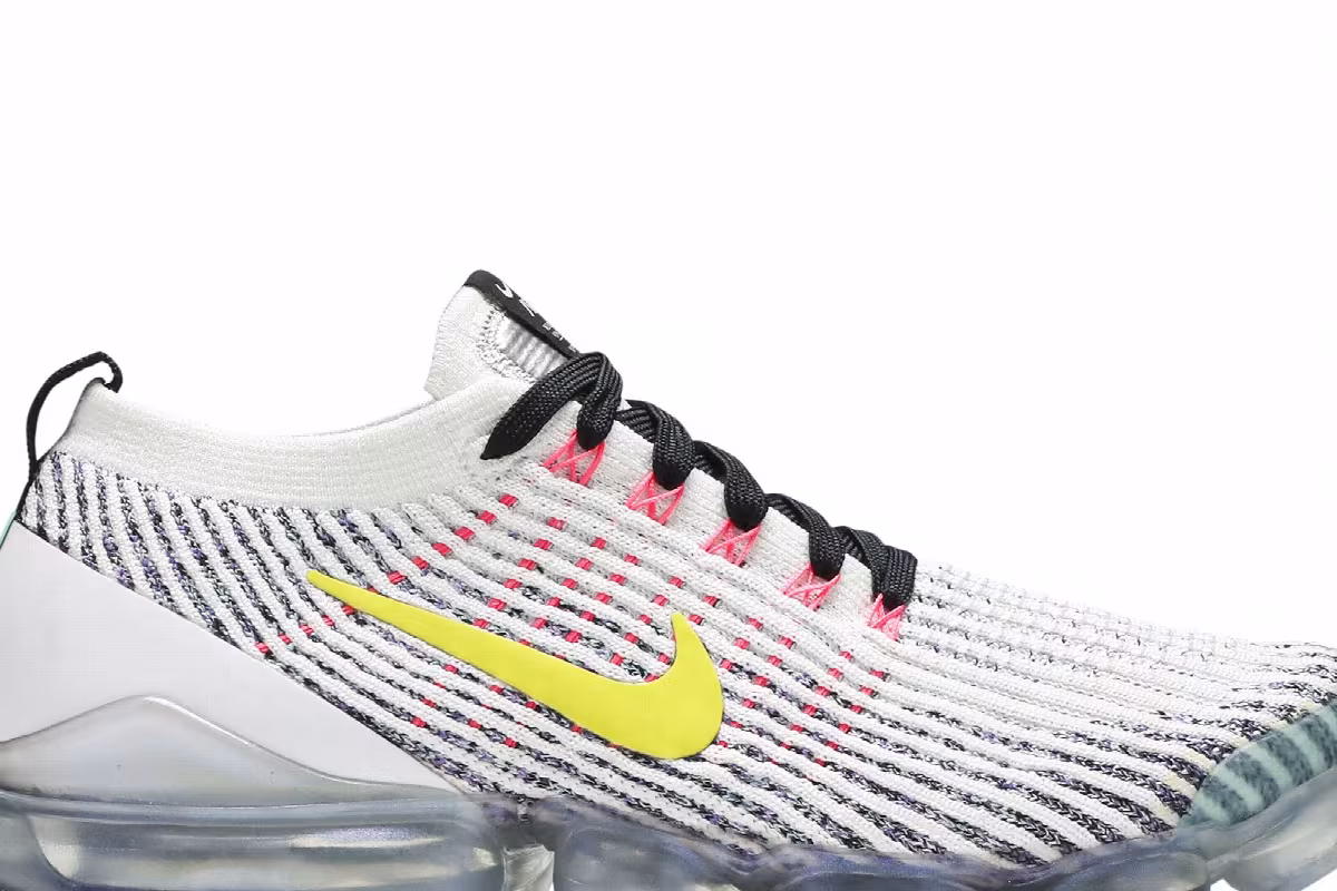 Nike Air VaporMax Flyknit 3 White Dynamic Yellow, view 3