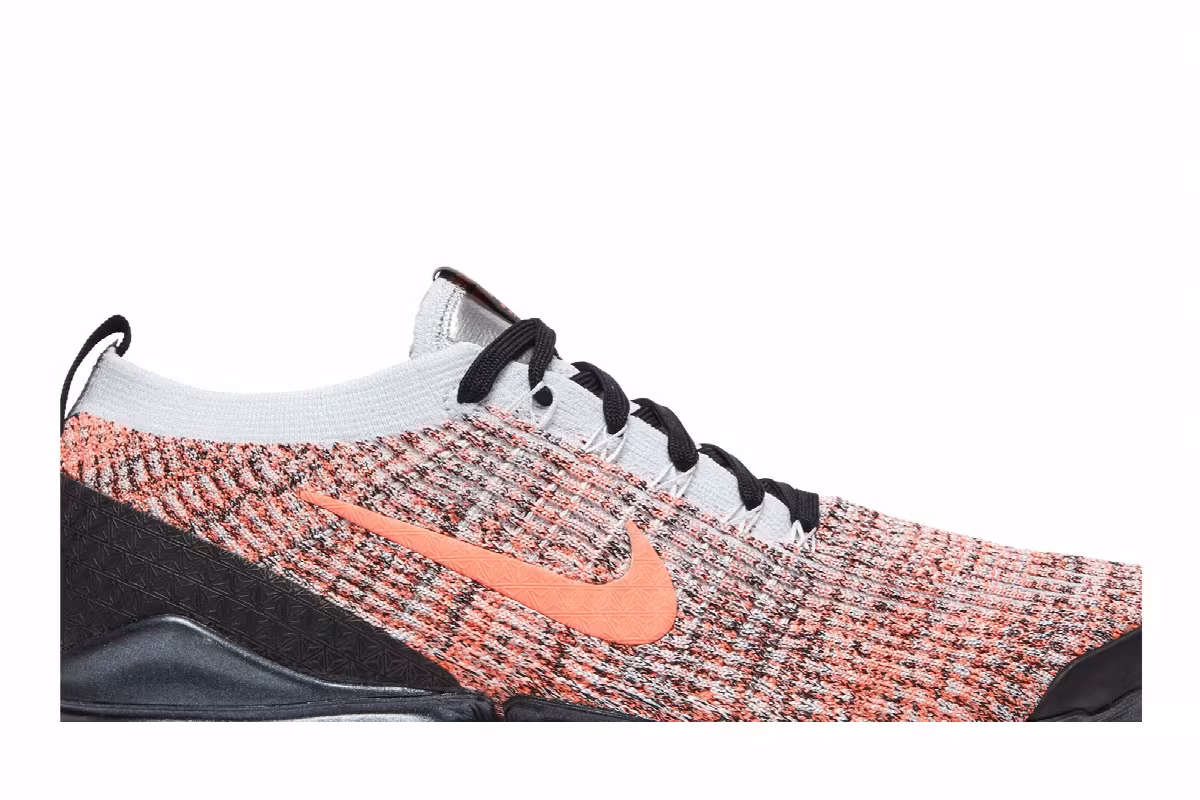 Nike Air VaporMax Flyknit 3 Hyper Crimson, view 3
