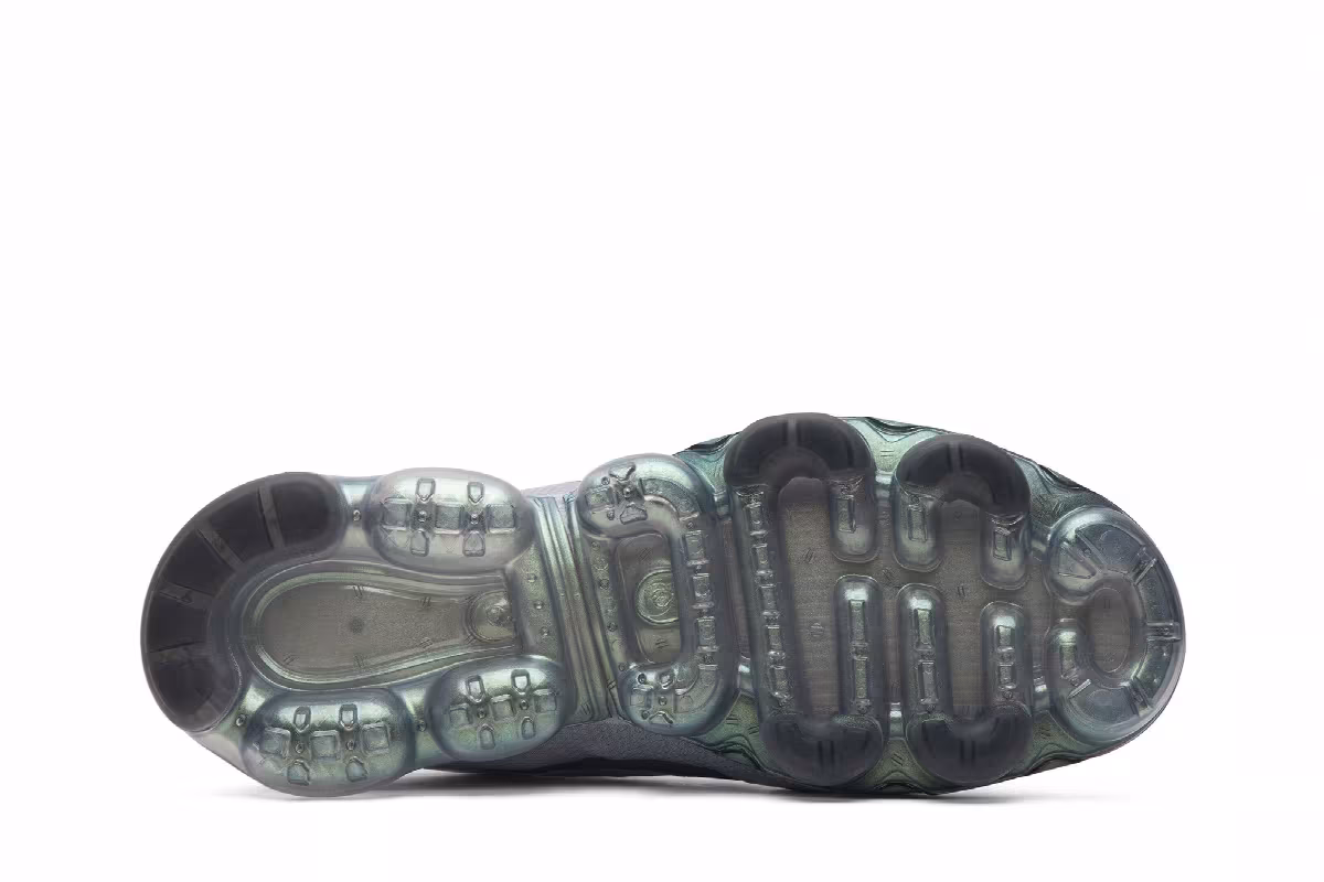 Nike Air VaporMax 2019 Lime Blast, view 5