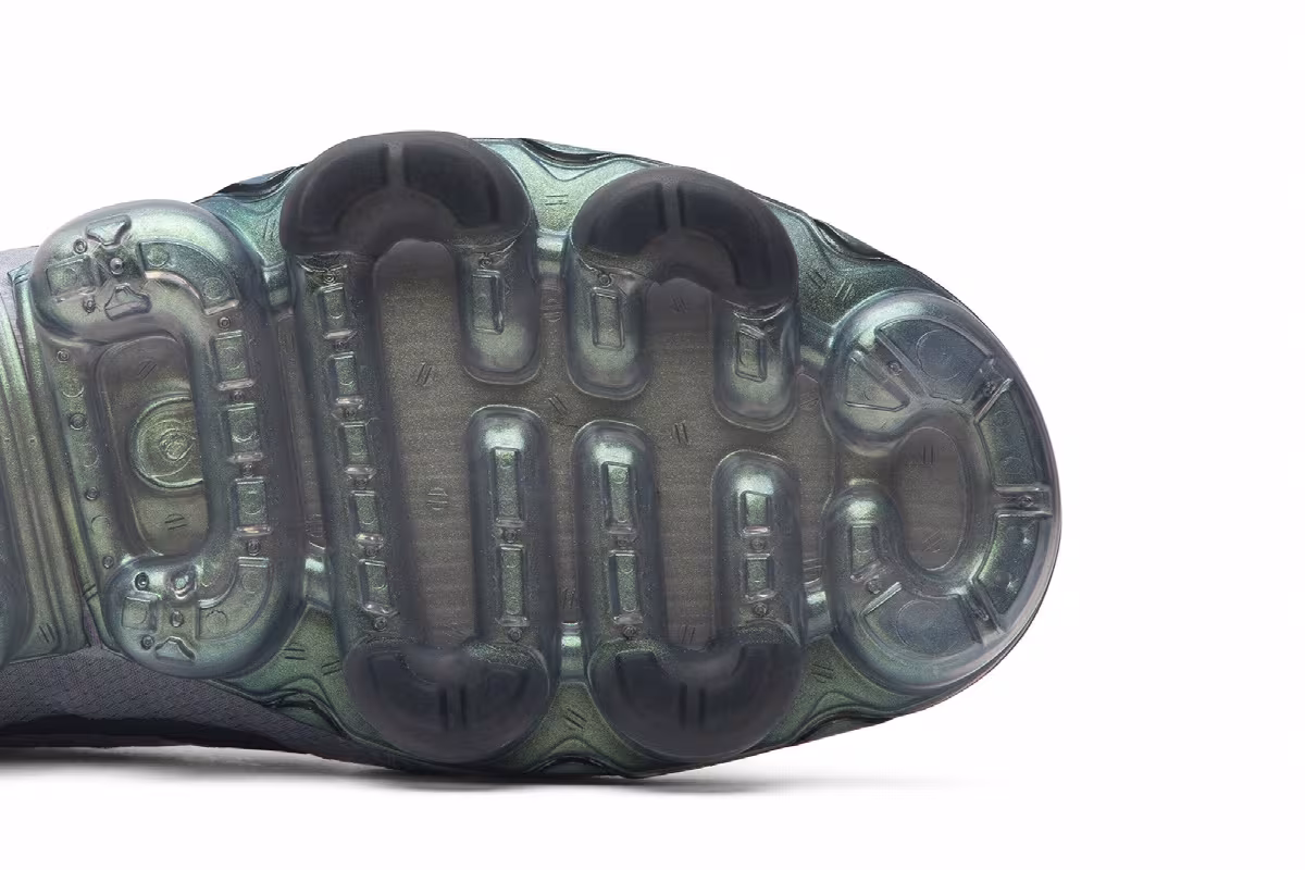 Nike Air VaporMax 2019 Lime Blast, view 6