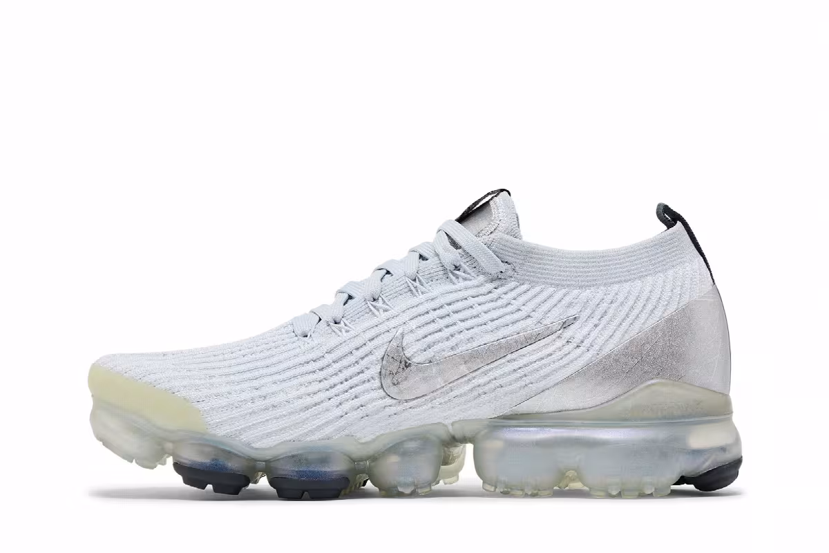 Nike Air VaporMax Flyknit 3 Reflective Silver, view 4
