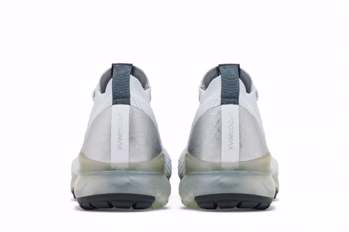 Nike Air VaporMax Flyknit 3 Reflective Silver, view 7