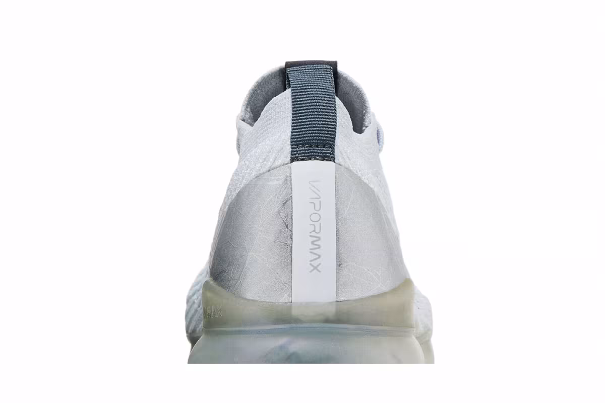 Nike Air VaporMax Flyknit 3 Reflective Silver, view 8