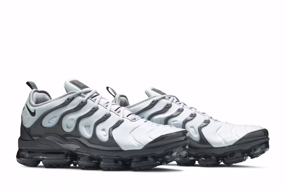 Nike Air VaporMax Plus Wolf Grey, view 9