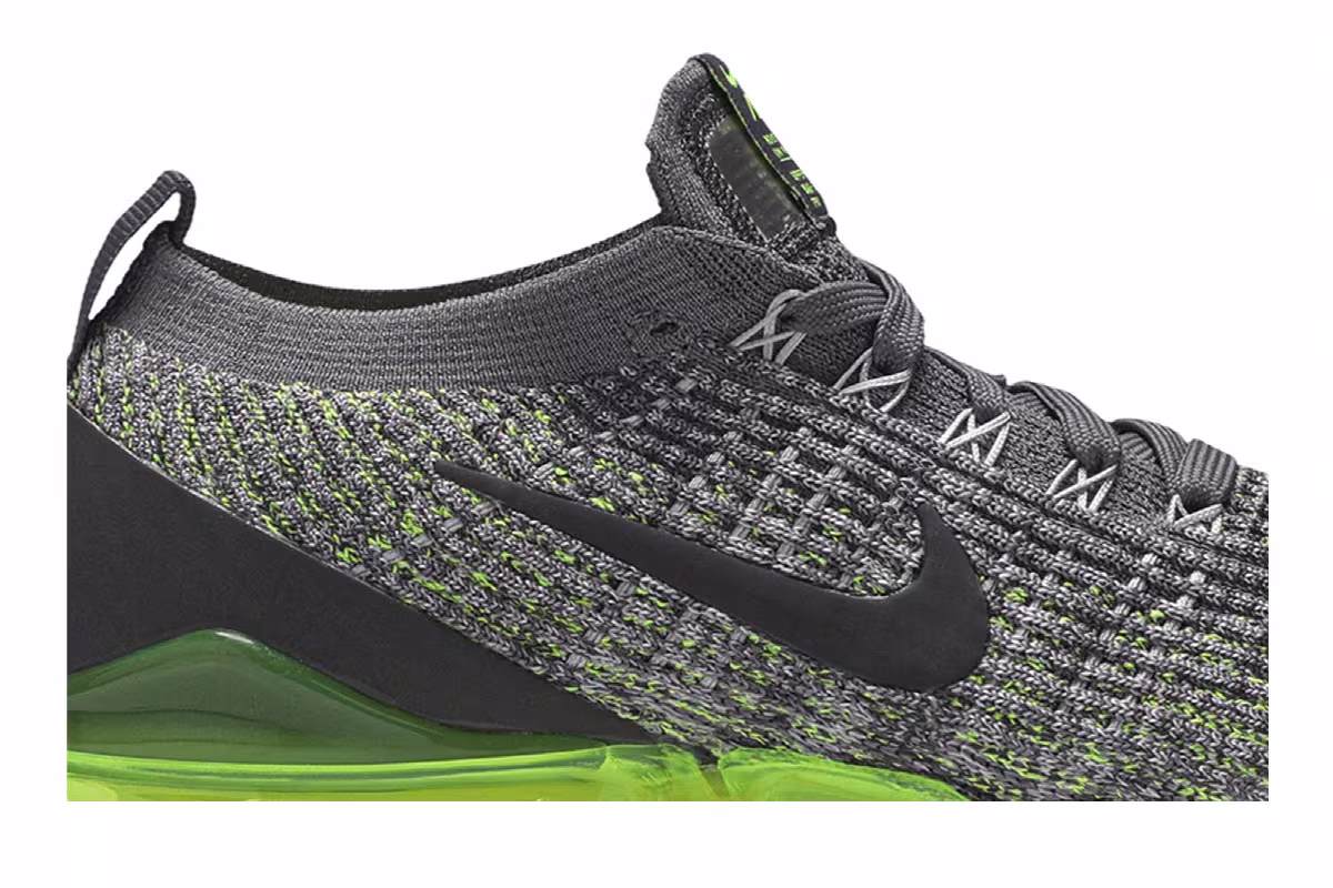 Nike Air VaporMax Flyknit 3 Grey Volt, view 3