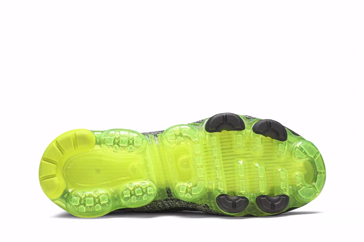 Nike Air VaporMax Flyknit 3 Grey Volt, view 5