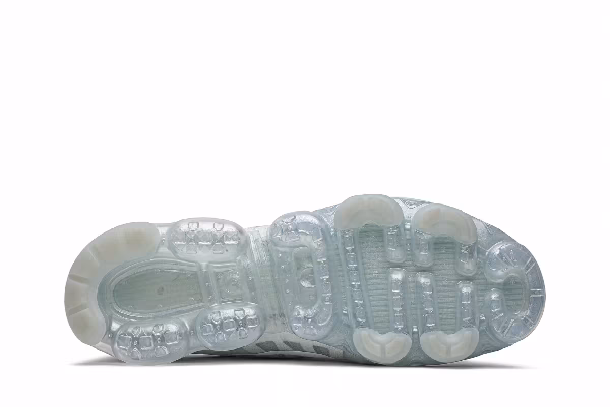Nike Air VaporMax 2019 Barely Grey, view 5